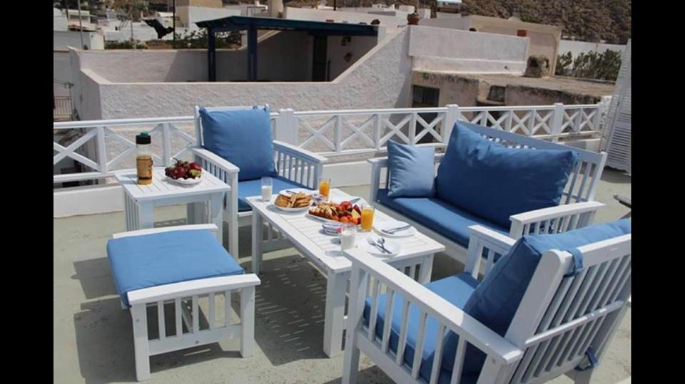 Linos Suites Emporio  Eksteriør billede